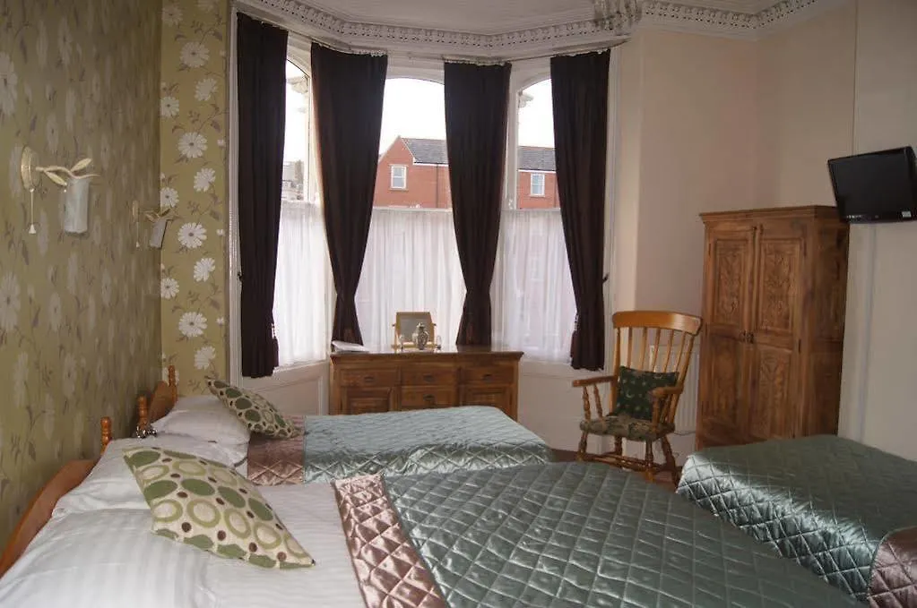 Bed and Breakfast Esplanade Gardens B&B Σκάρμπορο