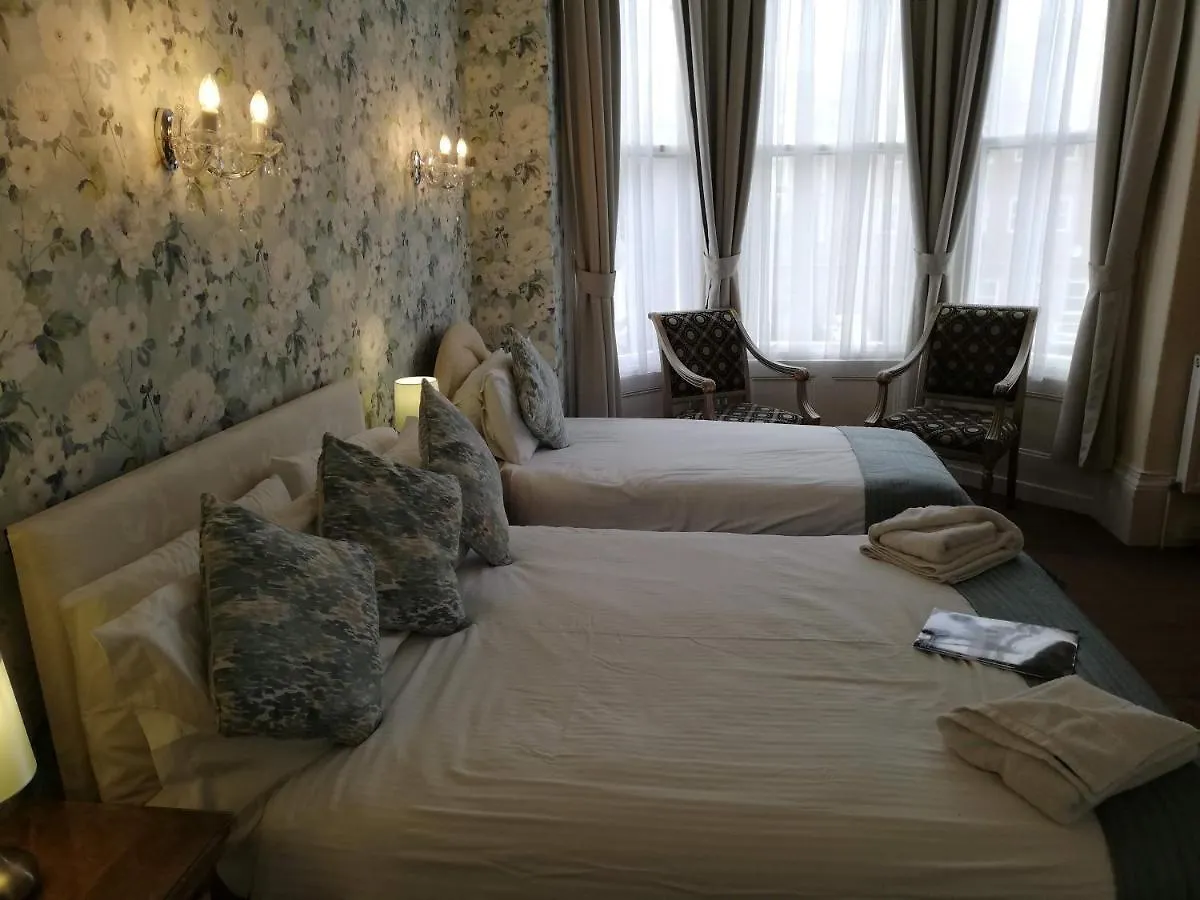 Esplanade Gardens B&B Σκάρμπορο Bed and Breakfast