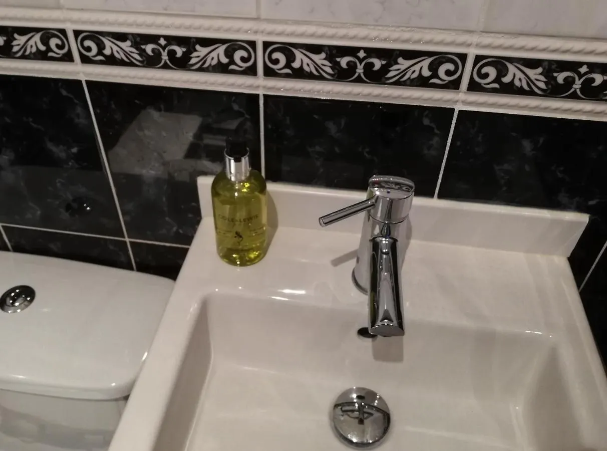 Esplanade Gardens B&B Σκάρμπορο 4*,